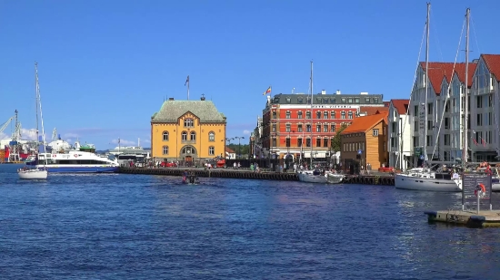 Boathouse, Building, Shed, Waterfront, City, Outbuilding