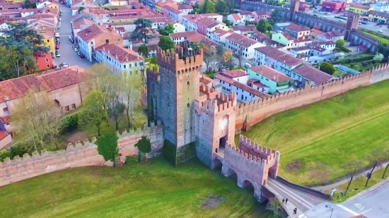 Castle, Fortification, Defensive Structure, Palace, Architecture, Town