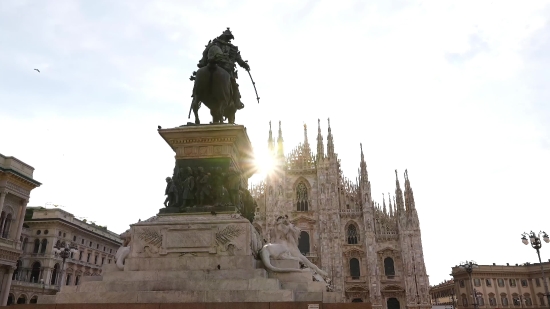 Statue, Architecture, Structure, Pedestal, Monument, Building