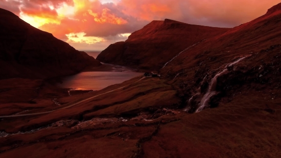 Volcano, Mountain, Natural Elevation, Landscape, Geological Formation, Canyon